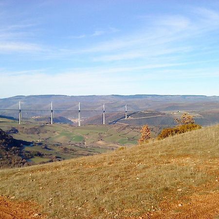 Causses & Vallees Vacances Ξενοδοχείο Saint-Georges-de-Luzençon Εξωτερικό φωτογραφία