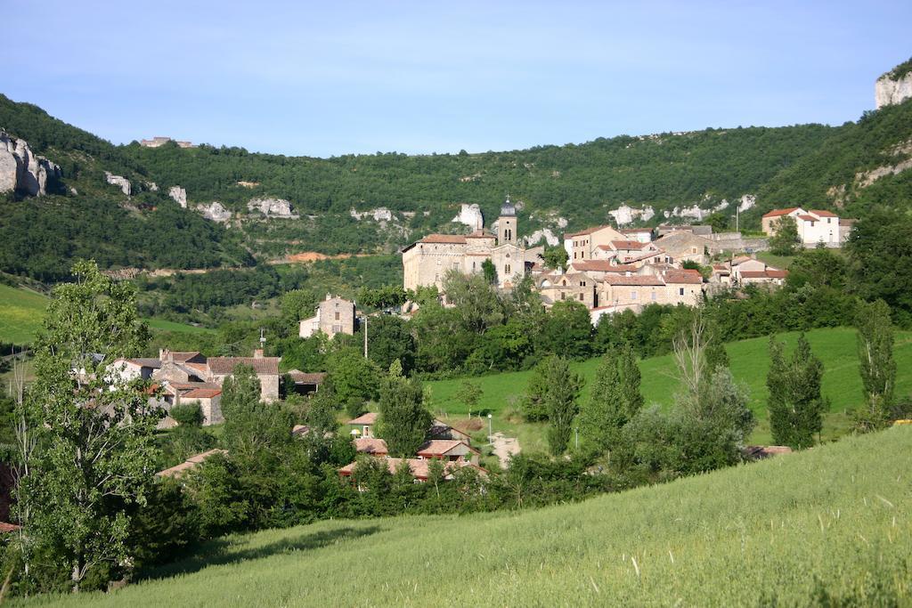 Causses & Vallees Vacances Ξενοδοχείο Saint-Georges-de-Luzençon Εξωτερικό φωτογραφία