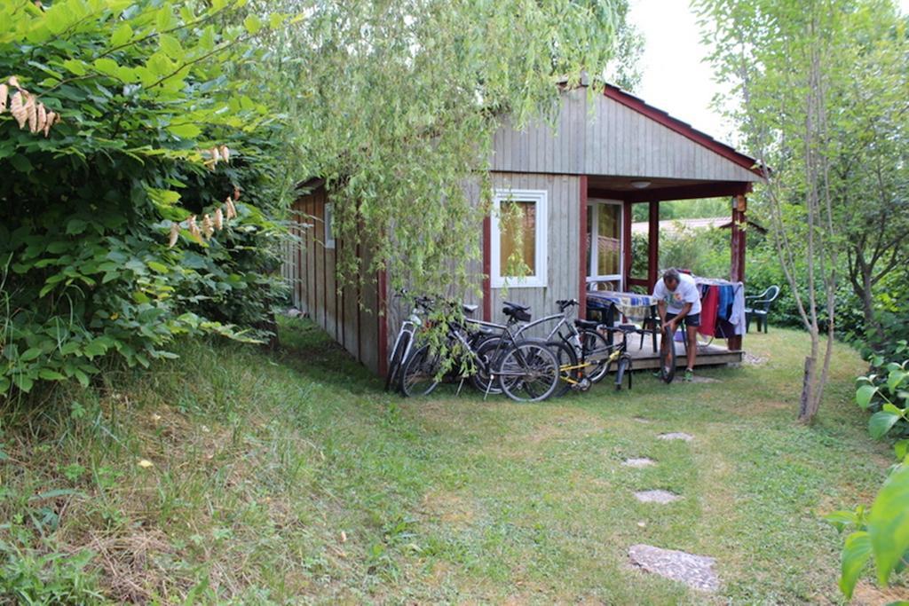 Causses & Vallees Vacances Ξενοδοχείο Saint-Georges-de-Luzençon Δωμάτιο φωτογραφία